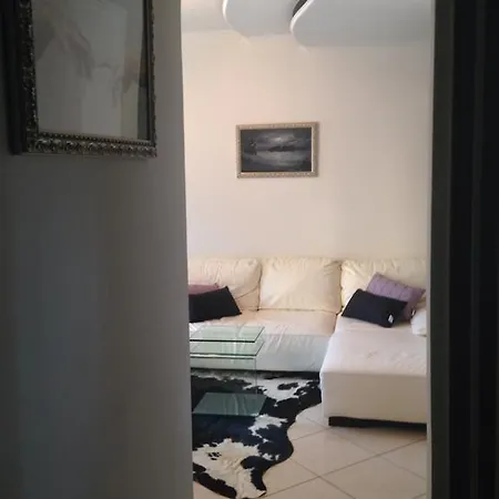 Amorino Apartman *
