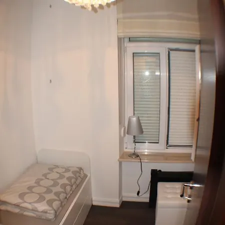 Amorino Apartman *